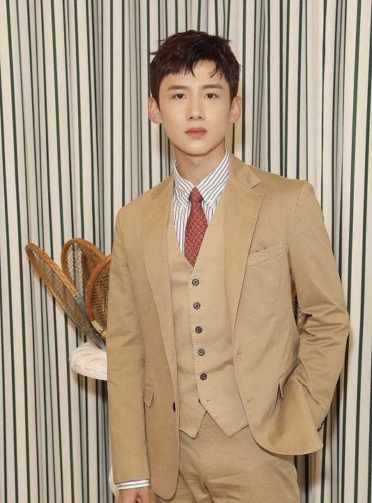  宝藏|白敬亭终于因为演技实力成为热议对象了，你不知道他有多宝藏？