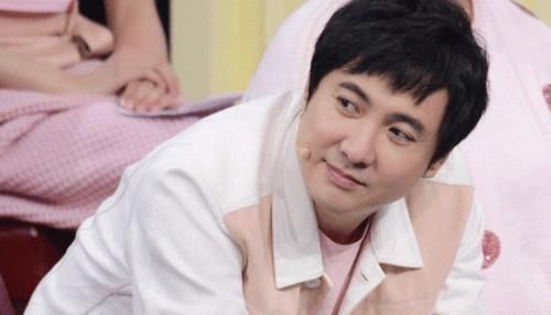  喜剧|《欢乐喜剧人》四位冠军现状差距大，岳云鹏走红，文松发展平平