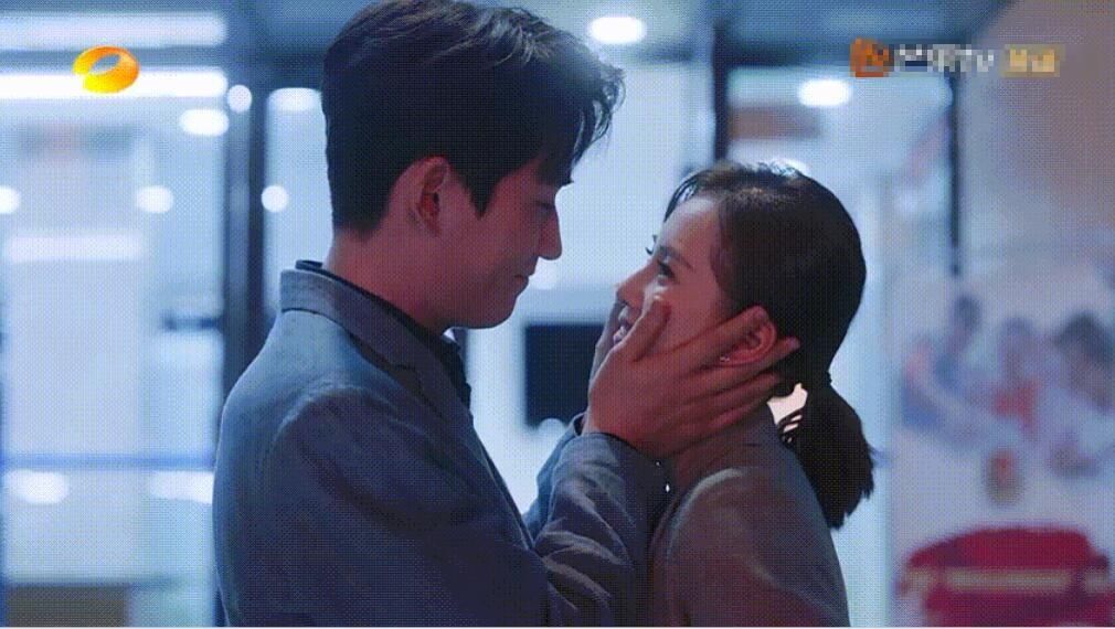  粉丝|《亲爱》首周广电收视第6，《以家人》大结局第3，芒果粉被夹击