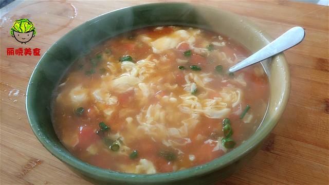  滑嫩|西红柿鸡蛋汤很多人第一步就错了，大厨教你窍门，蛋花滑嫩又美味