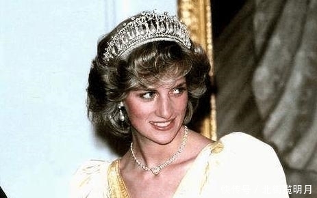  心中|戴安娜王妃老照片, 明媚的笑容难掩心中的落寞, 图五让人心碎不已