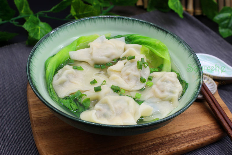 饺子|它是饺子的孪生姐妹，皮薄馅大，加生菜煮一煮，连汤汁都好喝！