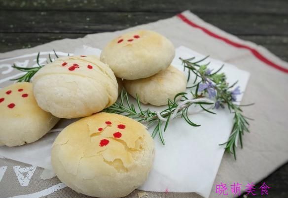  五仁|酥皮五仁月饼、绿豆冰皮月饼、紫薯月饼的家常做法