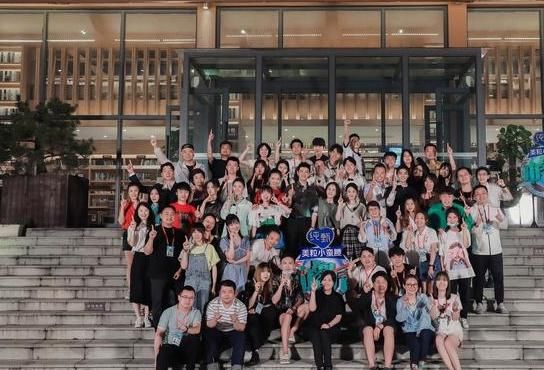  李浩菲|赵丽颖婚后首档真人秀杀青，《中餐厅4》即将播出，你期待吗？