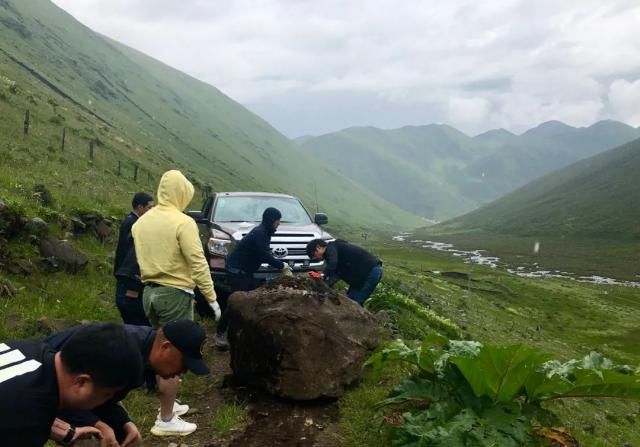  中线|那天，我就在川藏中线翻掉的那台车里