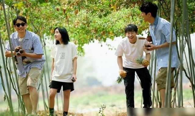  温情|《向往的生活》温情收官，宋丹丹再现心火烧，排练节目欢送老狼