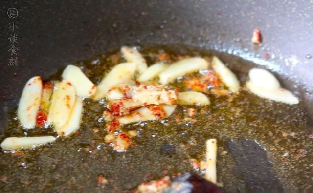  夏天|适合夏天吃的家常菜，炒炒就上桌，咸香爽口家人爱吃，一盘2块钱