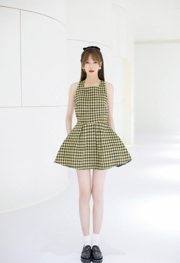  浪姐|靠《浪姐》圈粉的沈梦辰，私下更是穿衣达人，甜美帅气风随意切换