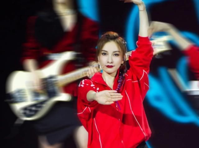  浪姐|吴昕被顶替？《浪姐》公演票数疑似作假，现场人气前五却惨遭淘汰