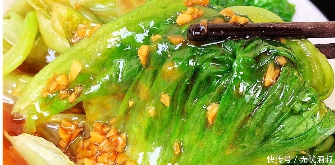 正宗|最正宗的蚝油生菜,快手简单还减肥,2块钱就能做一盘