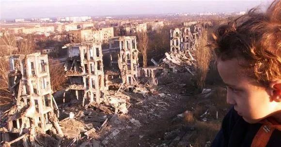 战争|淌满毛熊血泪的人间地狱：少见的真实血腥车臣战争图