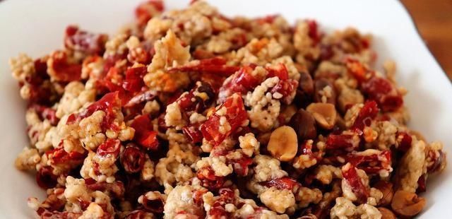  冒汗|川菜大厨教我辣椒做法，香辣酥脆，吃一口就冒汗，太下饭了