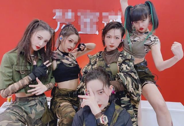  姐姐|《浪姐》四公舞台“黑马”小组，三位全员成绩倒数，却豪取第一