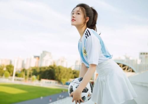  赵露思|《奔跑吧》收官，杨颖转身就被爆新综艺，王俊凯、赵露思双双加盟