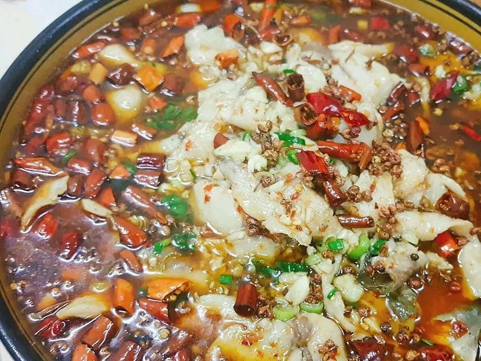 馆子|师大家属院对面的苍蝇馆子，每家5张桌，资深吃货才知道！