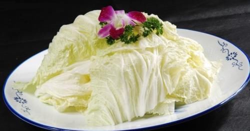  女人|女人不想满脸黄斑，可以多吃此蔬菜，排毒养颜，清理五脏毒素