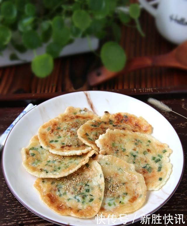 简便|儿子迷上这早餐,做法简便快速,脆糯咸香,天天让我给他做