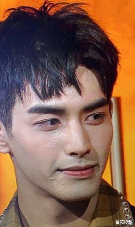  金鹰|金鹰你肿么了？宋威龙翻车，张萌像馒头，只有她扛住了一切！