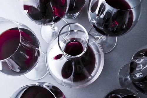 老化|买到的葡萄酒好不好喝，最终决定权其实在你手里！