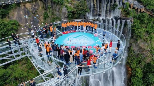 世界纪录|12项世界纪录！12个网红打卡地标！古龙峡最新攻略！拿走不谢！