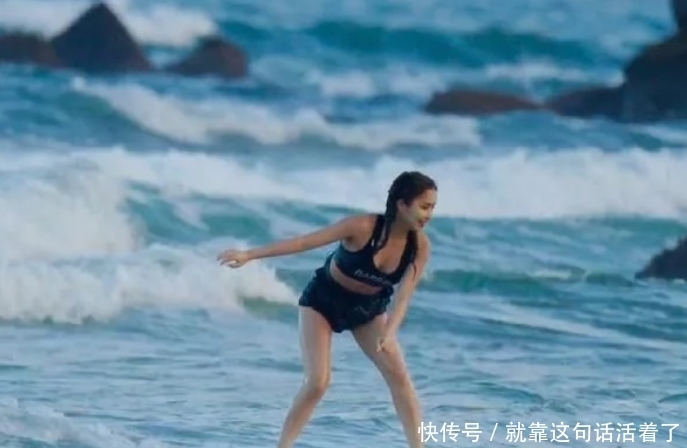  黄明昊|黄明昊单手抱起安崎，弟弟太暖太man了！