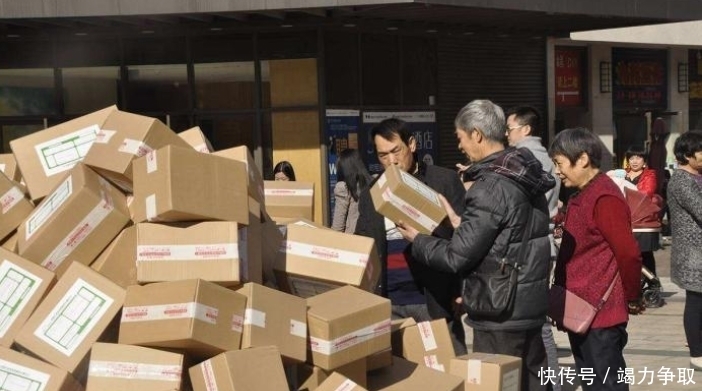  拿走|女孩拿走他人近三千元快递，父母拒绝赔偿：她才8岁，懂什么？