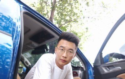 行驶|暴雨过后，行驶在水路上的长城炮