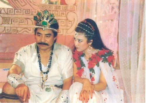  人都|90版《封神榜》罕见剧照曝光，看完演员穿着后：导演真会玩！