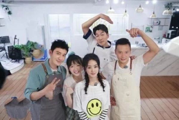 回来|网友去《中餐厅》吃饭,怕没镜头不敢说实话,回来说菜贵又少