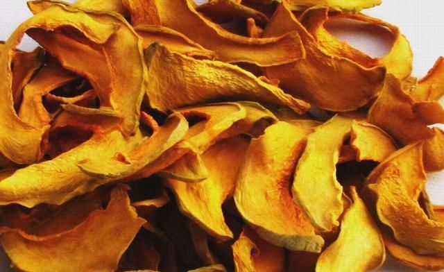 炒着吃|秋天到，农村大娘晒四种干菜，比新鲜的还好吃，给肉都不换