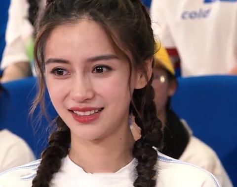 落泪|得知《奔跑吧》录制100期时,李晨郑恺落泪,谁注意baby的举动