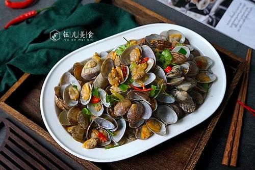 辣椒|三伏天,这菜香辣又解馋,成本不到3块钱,有钱没钱都能吃得起