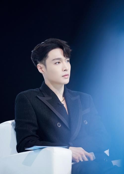 节目组|张艺兴指导李希侃组《梦不落雨林》,意见却不被采纳,点评还被剪