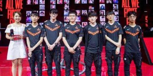 倒数第|英雄联盟S10战队巡礼之TES:旗舰引航,骑士远征!