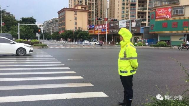 车辆乱停|揭西县城多部门联合开展大整治行动