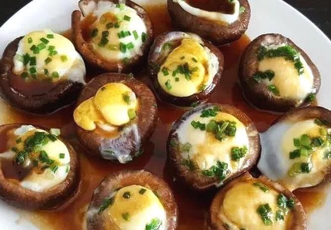  香菇蒸鹌鹑|香菇加“一宝”，孩子要常吃，比排骨便宜，比牛奶强，提高记忆力