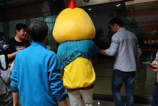 不知各位彩|2020085期大乐透开奖结果，双蓝号码02+03，一等奖19注