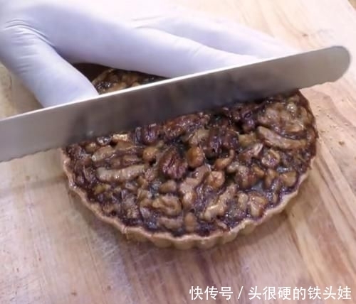  无花果|超级漂亮的国外甜点，用无花果和山核桃做点缀，比蛋糕还要诱人