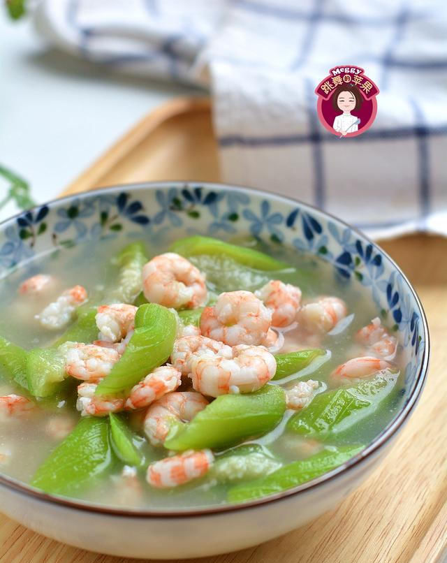  白萝卜|适合三伏天的2道爽口汤，自带鲜甜，除了盐，其它调料都是多余的