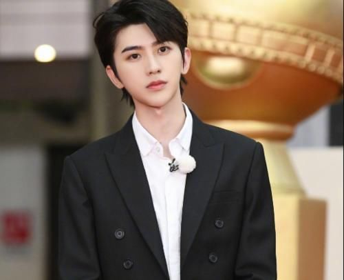 杨颖|跑男嘉宾的外号,郑恺小猎豹,郭麒麟大林子,看到杨颖待遇真好