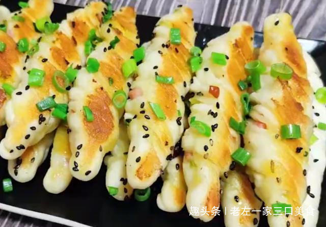  好吃|花卷新做法，有菜有肉，比包子简单，比饺子还香，一口一个，好吃