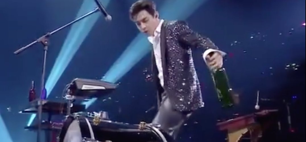  玩成|连电钻都能玩成乐器，这档豆瓣9.7的神仙综艺里我只服他！