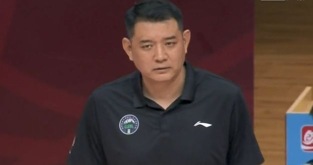 两罚一中|吴轲7中0！山东落后22分，巩晓彬无奈吐槽球员，辽宁4人上双