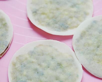 酥软|用春卷皮做一道美味小吃,金黄酥软,鲜香十足,快来试试