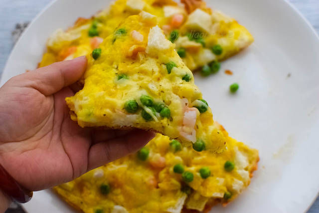  面包|女儿迷上这种饼，比披萨简单多了，不用和面不用烤箱，底脆馅香