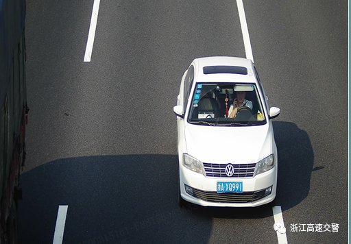  杭州|杭州这辆车被曝光!连续被拍到10多次,都是因为同一个动作…