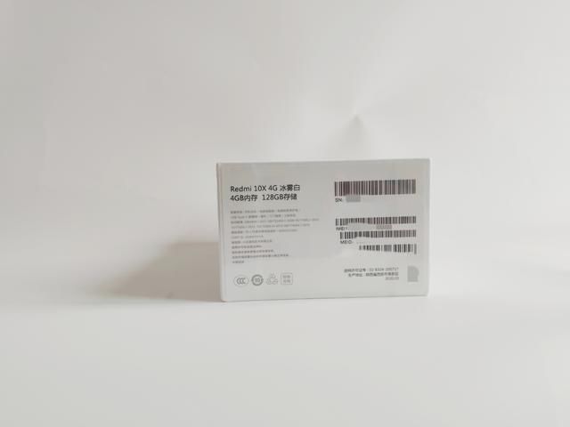  体验|被低估的大屏老年机：Redmi 10X开箱和轻体验