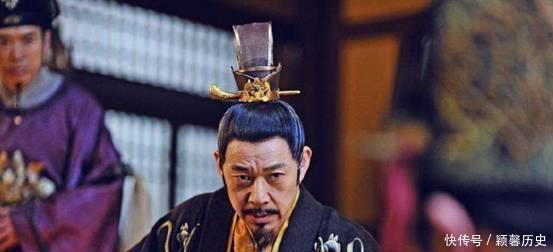 大臣|有一大臣年满退休却迟迟不退位,皇上也看不下去,大臣说,我还行