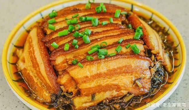  五花肉|梅菜扣肉怎么做好吃？20年大厨经验分享，步骤简单详细，一看就会