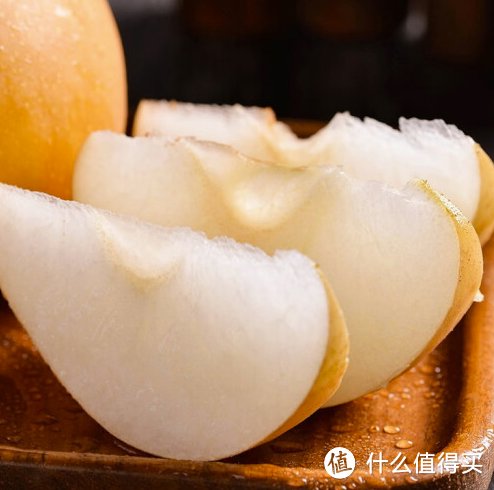 为什么说秋天吃葡萄好养生(秋天必吃的水果之一：梨和葡萄的养生功效大揭秘)